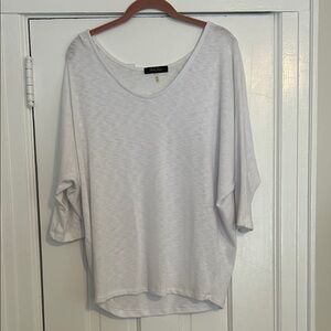 Laila Jayde White Women's Blouse